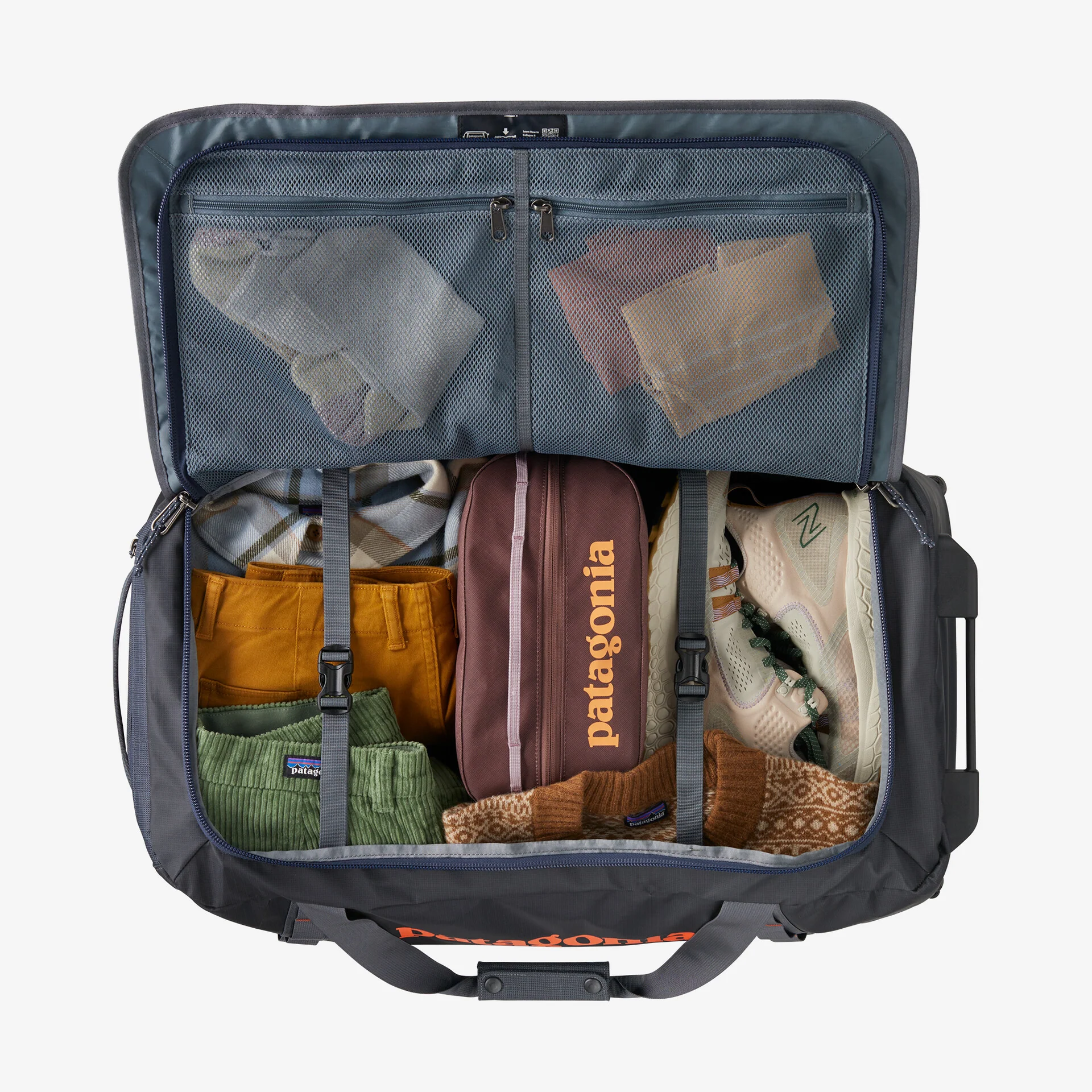 Black Hole Wheeled Duffel 70L - Image 8