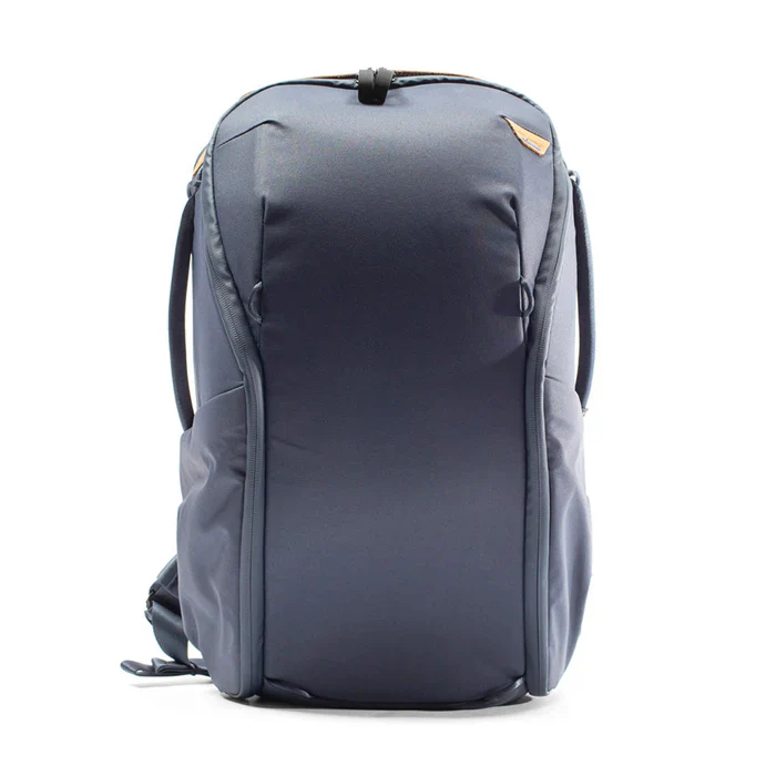 Everyday Backpack Zip 20L - Image 3