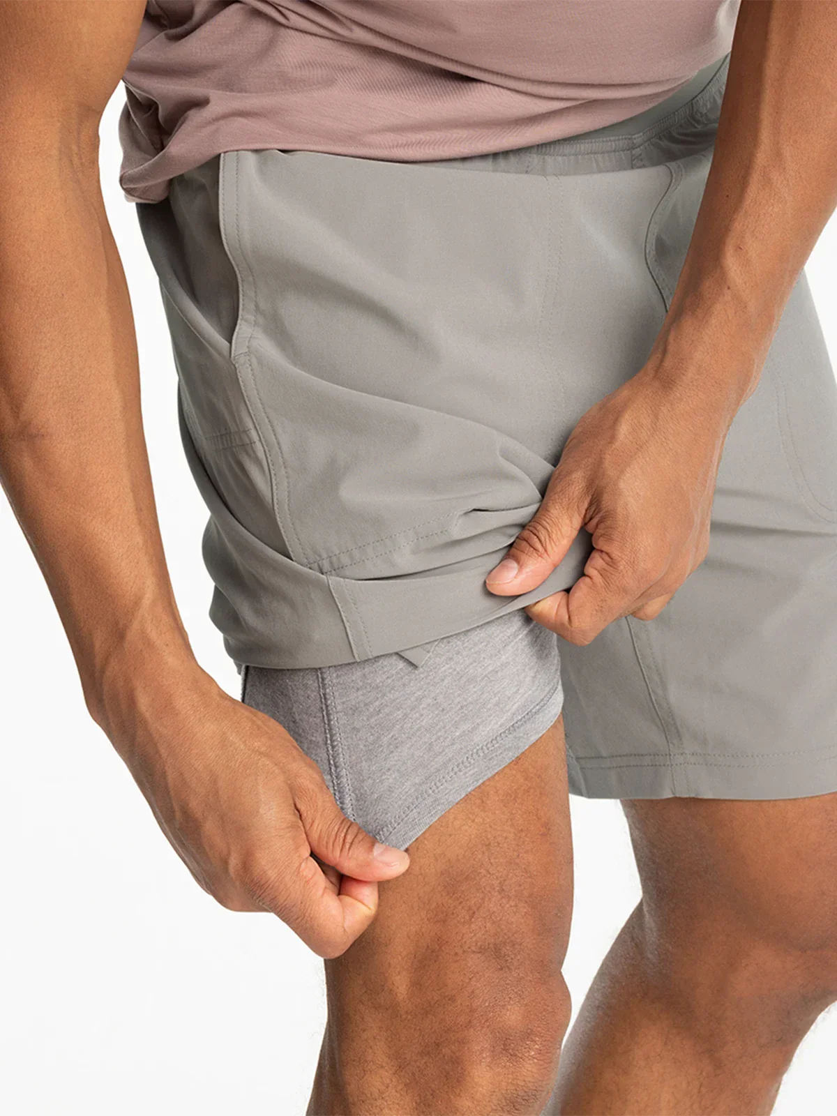 Men's Lined Active Breeze Short - 7" - Image 4