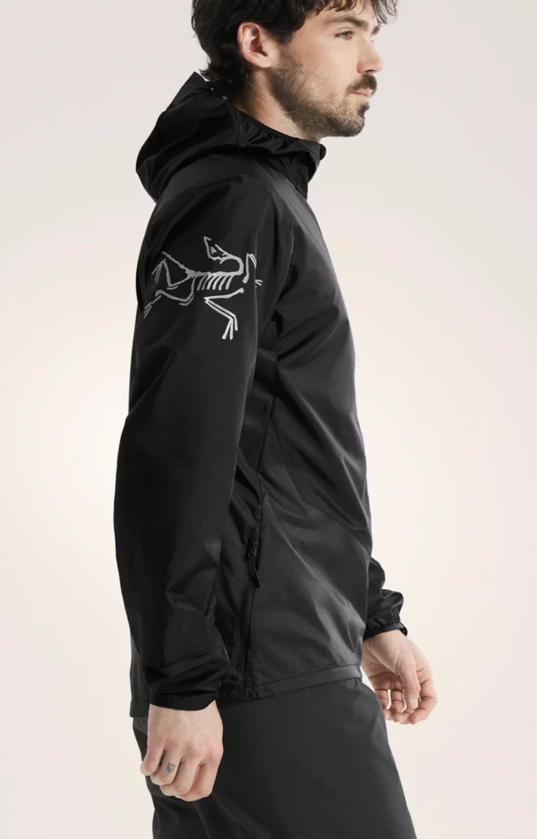 Men's Norvan Windshell Hoody - Image 4